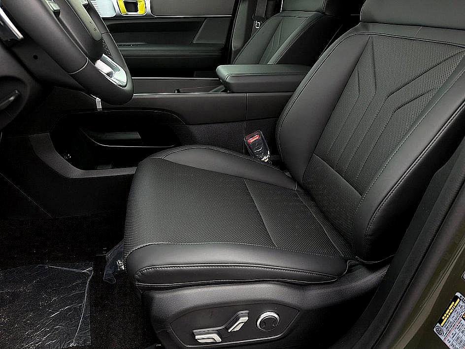 New 2026 Rockwood Green Hyundai SEL AWD image 7
