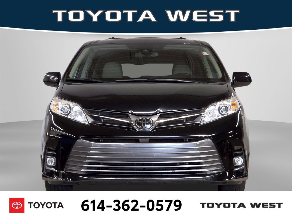 Used 2020 Black Toyota XLE Premium image 2