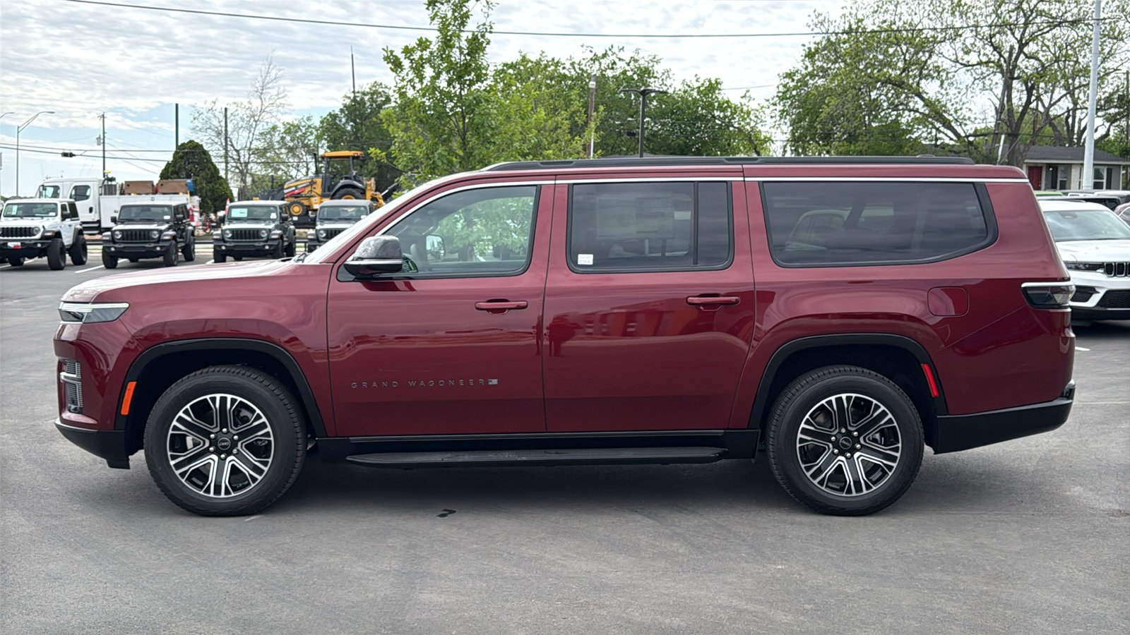 New 2026 Velvet Red Pearl-Coat Exterior Paint Jeep BASE image 8