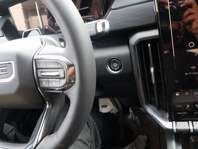 2026 GMC Acadia AT4 - Photo 29