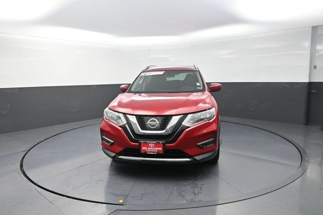 Used 2017 Red Nissan SV image 31