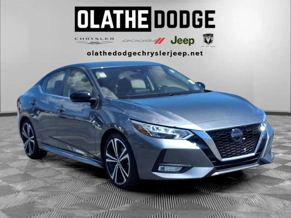 Used 2022 Gray Nissan SR image 28