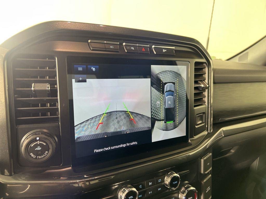 Used 2022 Black Metallic Ford XLT image 33