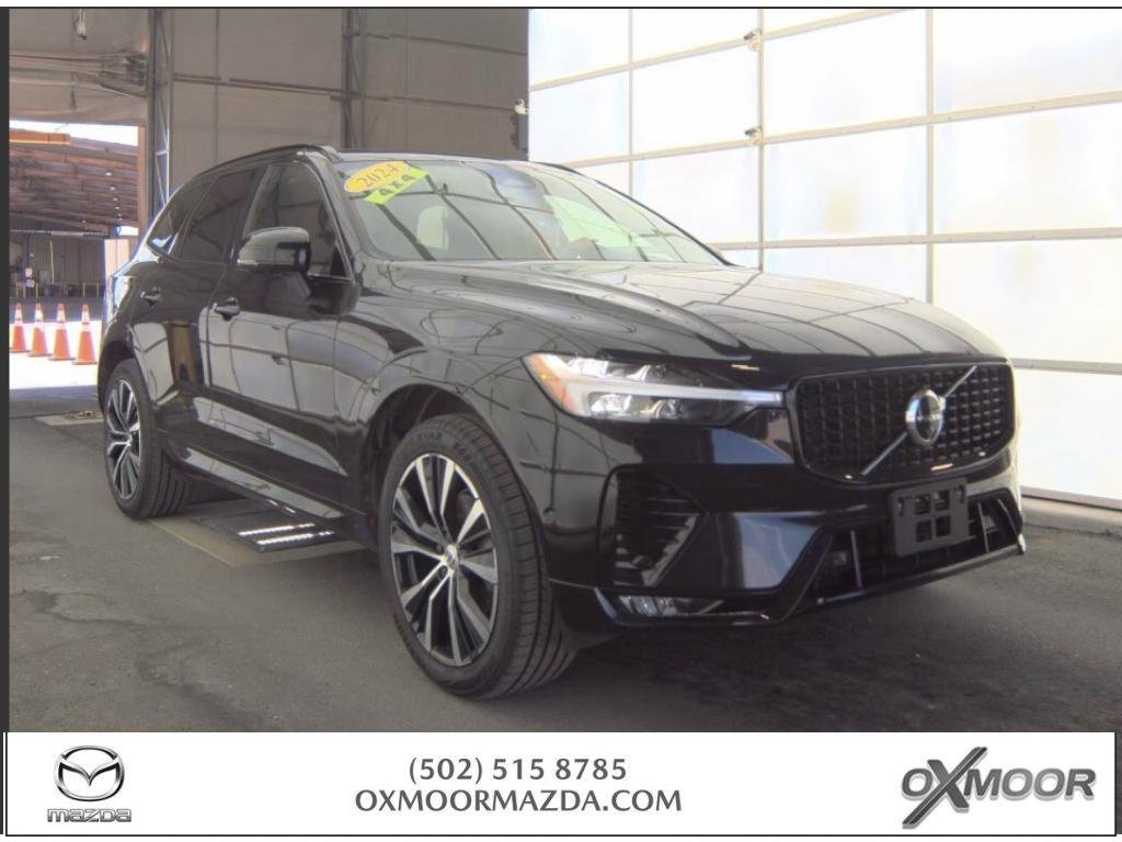 2024 Volvo XC60 B5 Plus Dark Theme AWD's photo