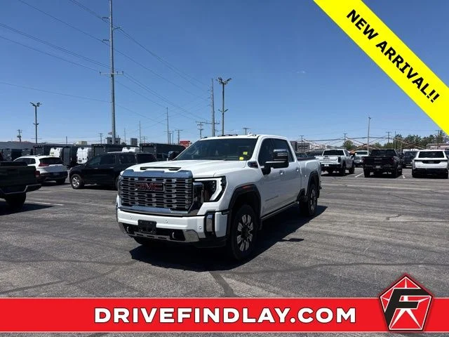 2026 GMC Sierra Denali 4WD Crew Cab Standard Box's photo