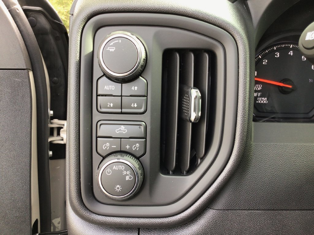 2026 Chevrolet Silverado 1500 Custom Trail Boss - Photo 25