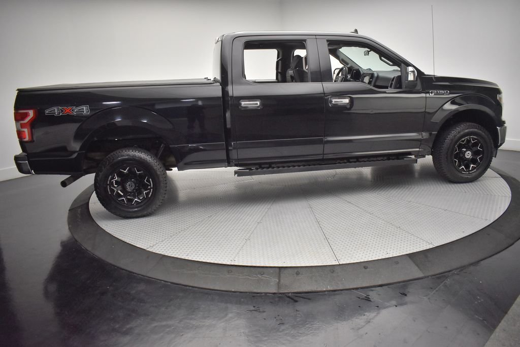 Used 2020 Black Ford XLT image 4