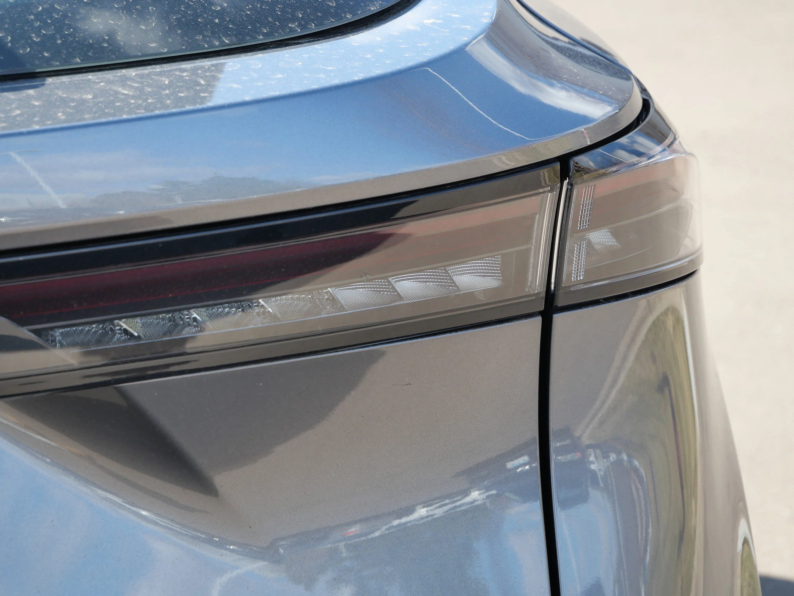 Used 2023 Gun Metallic Nissan ENGAGE image 17