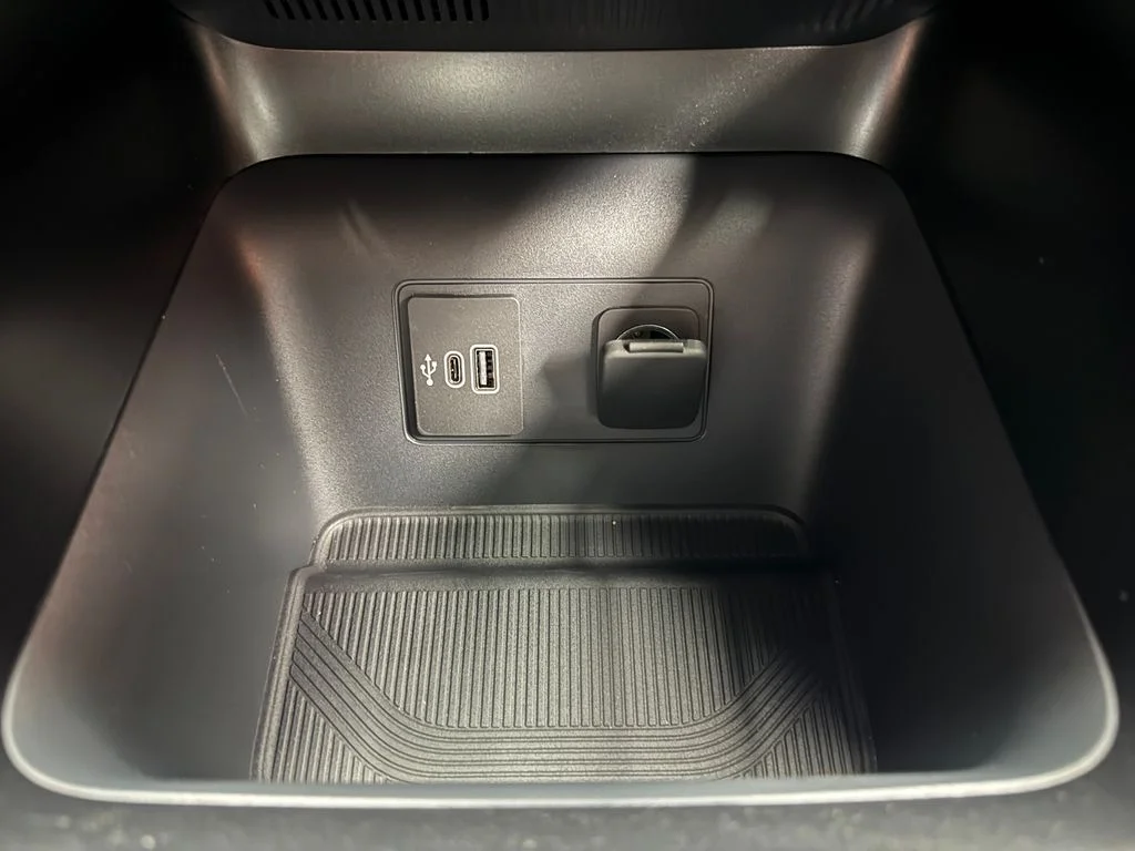 New 2026 Agate Black Metallic Ford Tremor® image 17