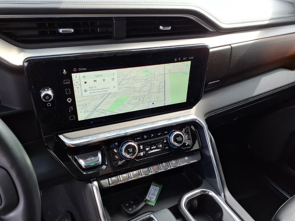 Used 2024 Onyx Black GMC Denali image 7