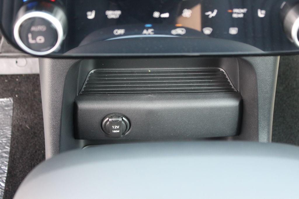 New 2026 Gray Hyundai Blue SEL 8P image 21