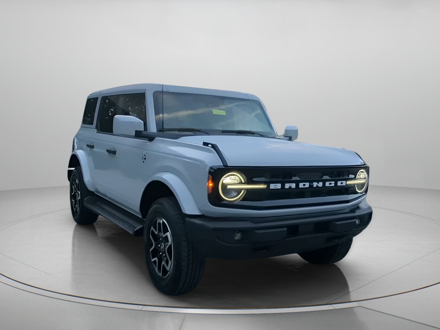 New 2026 Avalanche Gray Ford Outer Banks® image 3