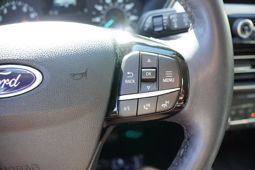 Used 2022 Agate Black Metallic Ford SEL image 32