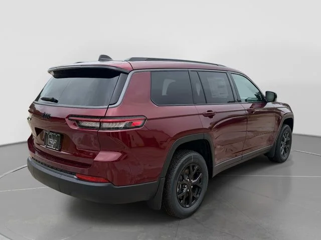 New 2026 Velvet Red Pearl-Coat Exterior Paint Jeep Altitude image 4