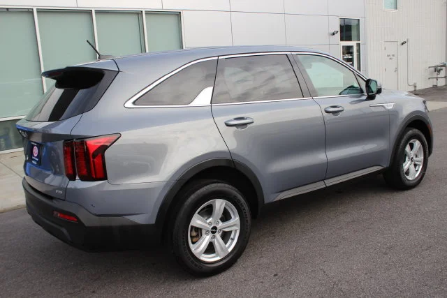 Used 2023 Silver Kia LX image 30