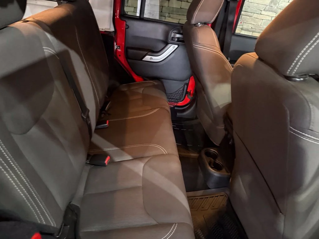 Used 2018 Firecracker Red Clearcoat Jeep Unlimited Sahara image 31
