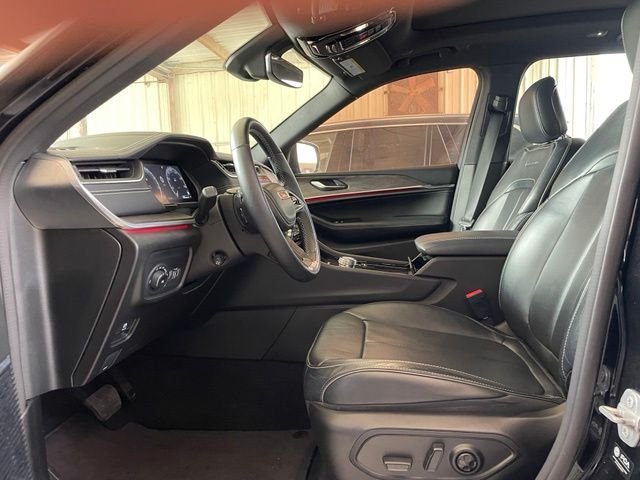 Used 2022 Black Jeep Overland image 20