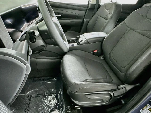 Certified Pre-Owned 2025 Hyundai Tucson SE