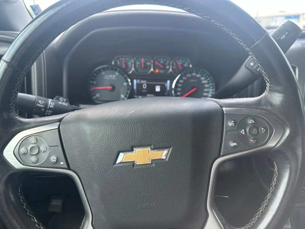 Used 2019 White Chevrolet LTZ image 14