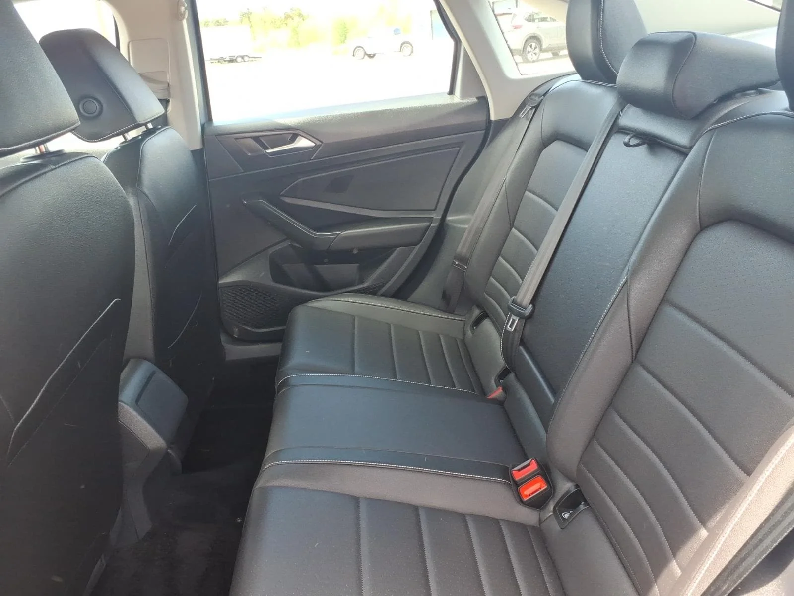 Used 2024 Silver Volkswagen 1.5T SE image 15