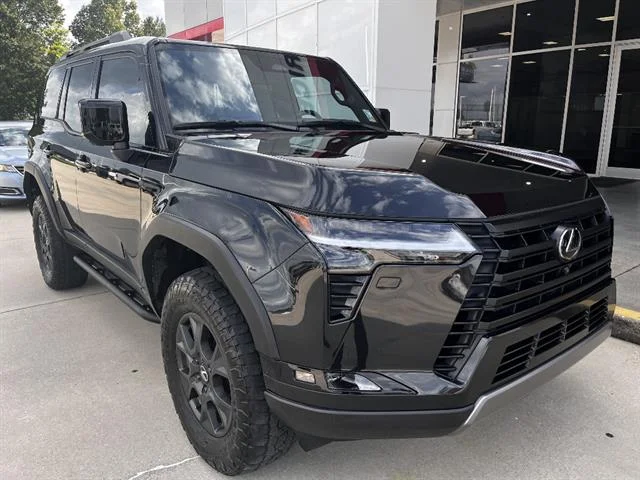 2025 Lexus GX 460 550 Overtrail's photo