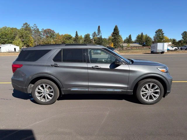 Used 2024 Carbonized Gray Metallic Ford XLT image 6