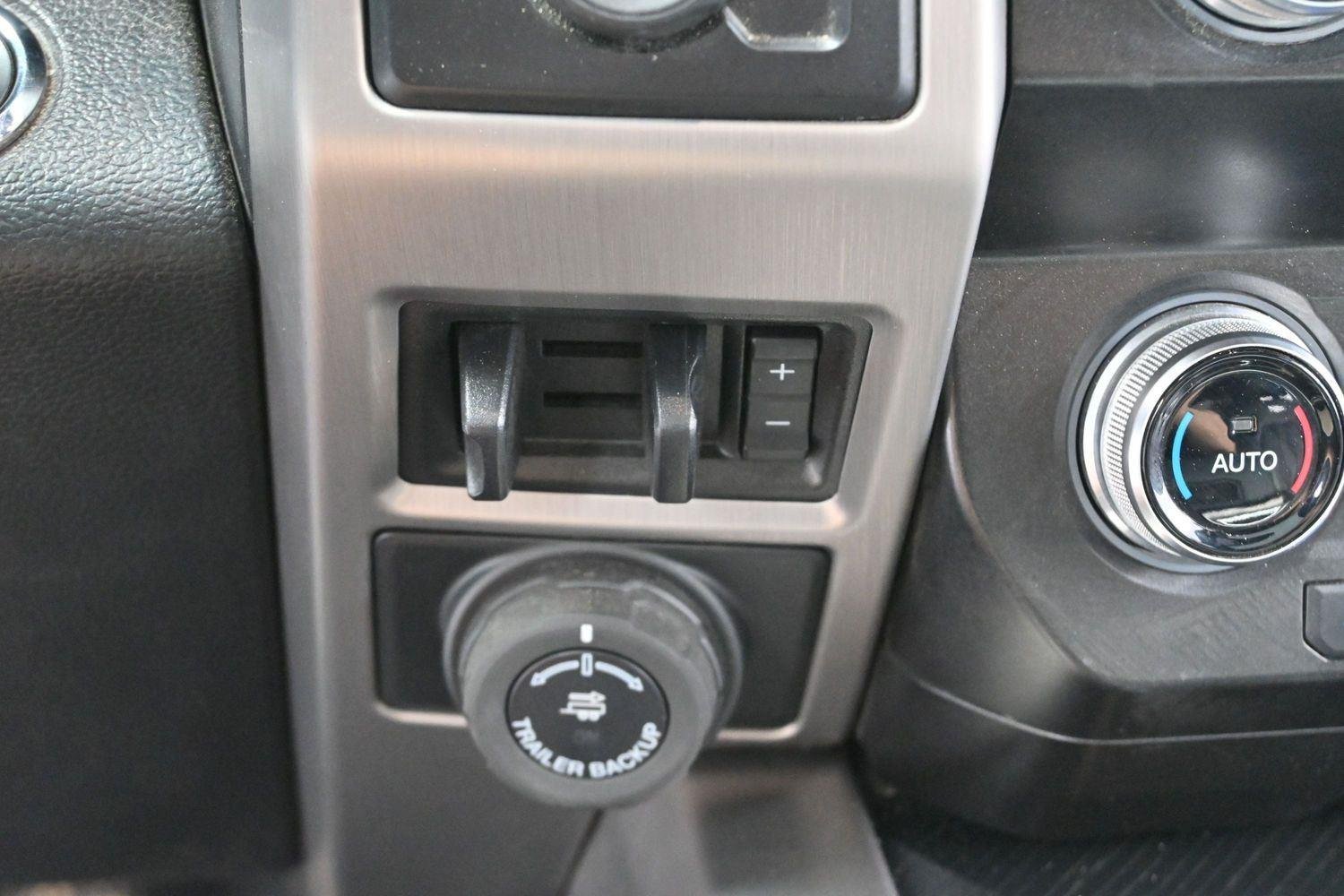 Used 2021 Velocity Blue Ford Platinum image 25