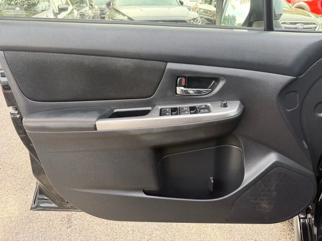 Used 2016 Crystal Black Silica Subaru 2.0i Premium image 24