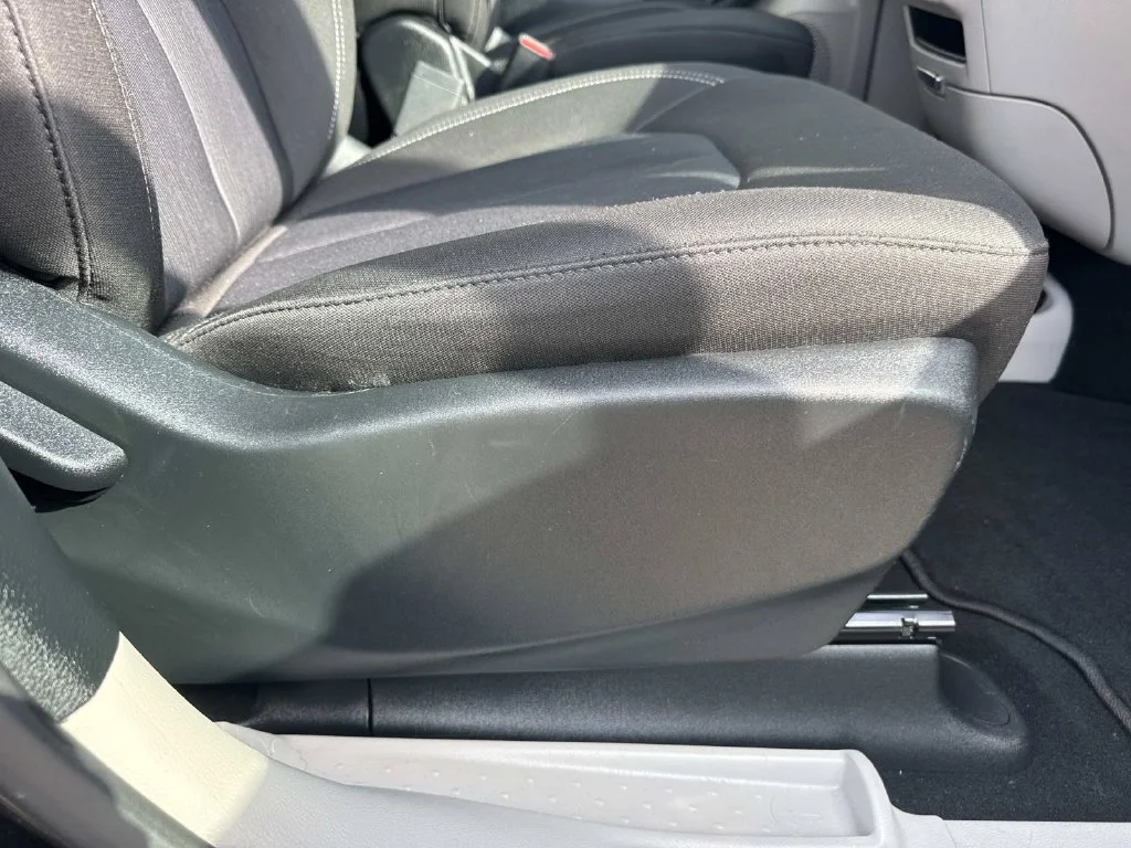 Used 2023 Black Chrysler LX image 22