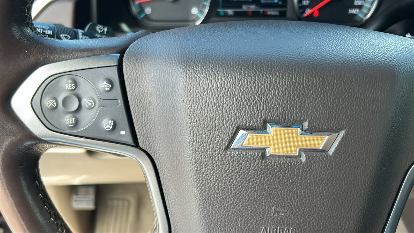 2020 Chevrolet Suburban Premier - Photo 19