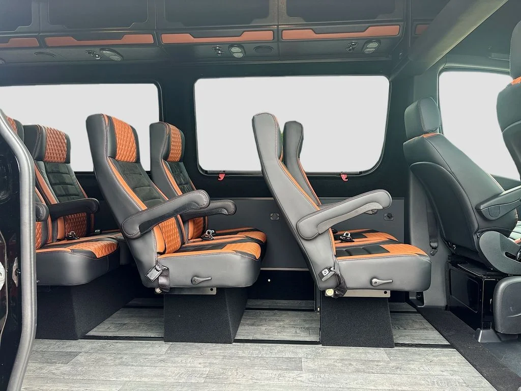 New 2025 Obsidian Black Metallic Mercedes-Benz 15 Passenger Sliding Door image 27