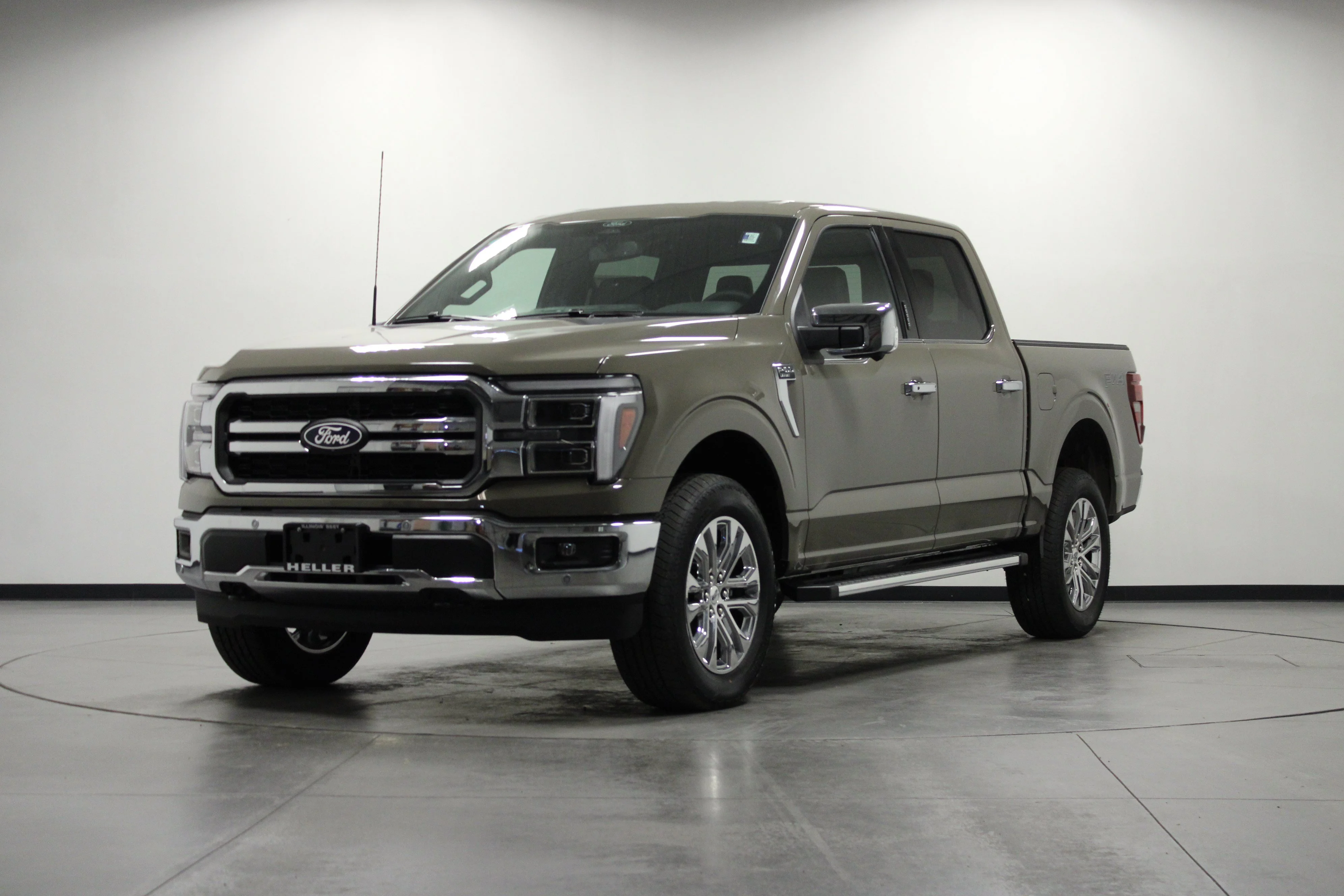 New 2026 Marsh Gray Ford Lariat® image 8