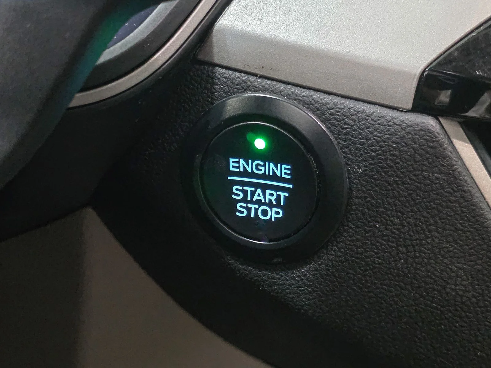 Used 2020 Silver Ford SEL image 37