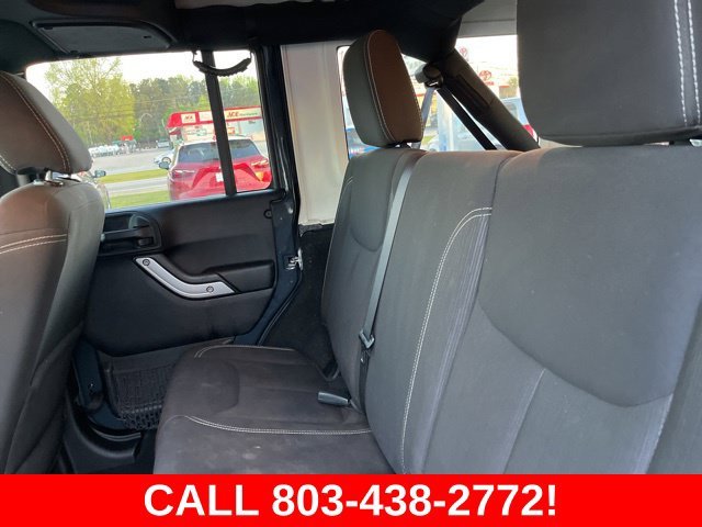 Used 2016 Black Jeep Unlimited Rubicon image 13