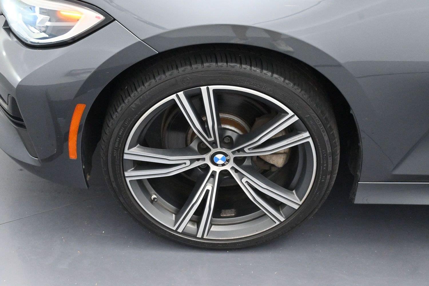Used 2021 Mineral Gray Metallic BMW 330i xDrive image 32