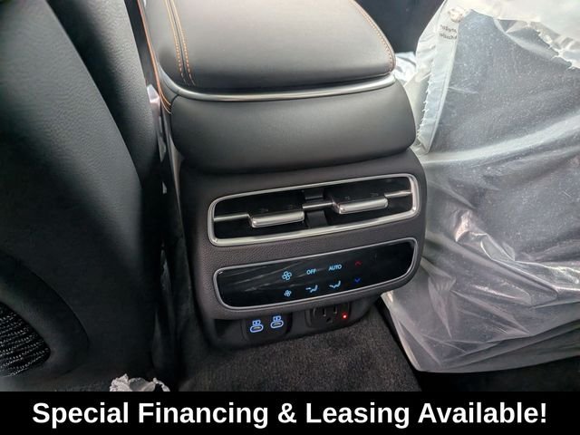 Used 2026 Blue Genesis 2.5T Sport Prestige image 25
