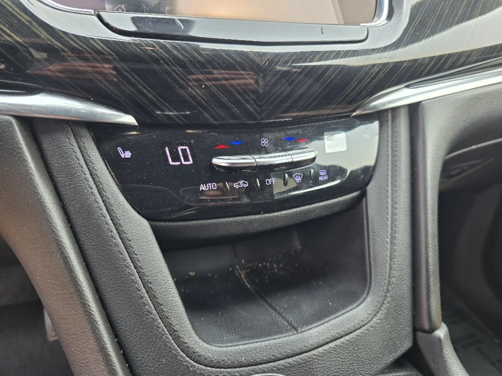 Used 2020 Stellar Black Metallic Cadillac AWD Premium Luxury image 23