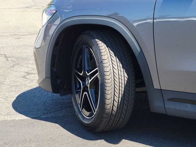 Used 2023 Gray Mercedes-Benz GLA 250 image 35