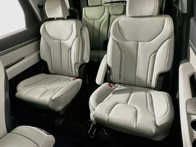 Certified Pre-Owned 2025 Hyundai Palisade SEL Premium