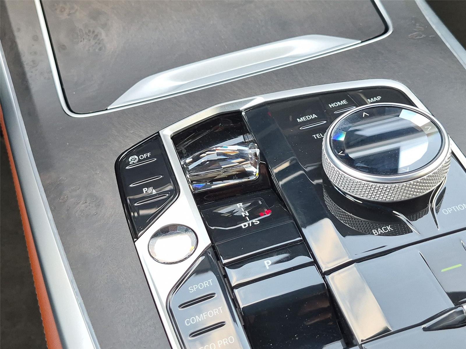 Used 2023 Dravit Grey Metallic BMW xDrive40i image 30