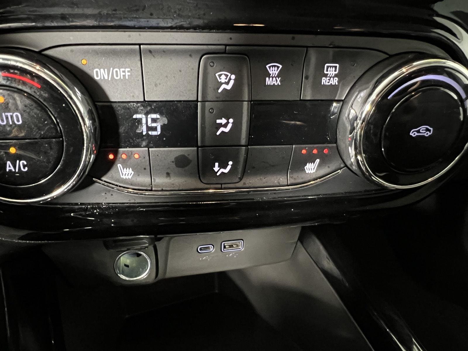 Used 2025 Cypress Gray Chevrolet LT image 22