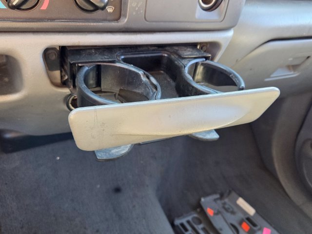 Used 2002 Black Ford XLT image 24