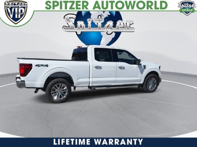 New 2024 Oxford White Ford XLT image 16