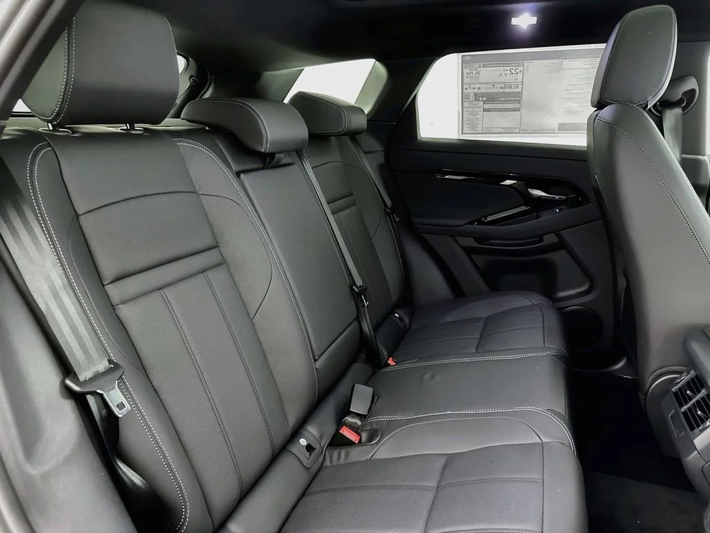 New 2026 Carpathian Grey Land Rover Hoxton Edition image 28