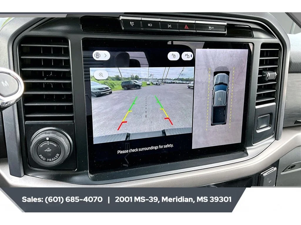 Used 2024 Agate Black Metallic Ford XLT image 15