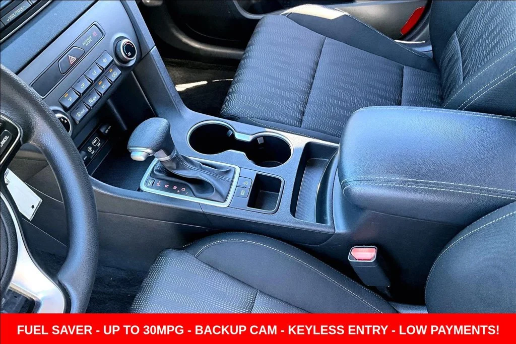 Used 2017 Brown Kia LX image 22