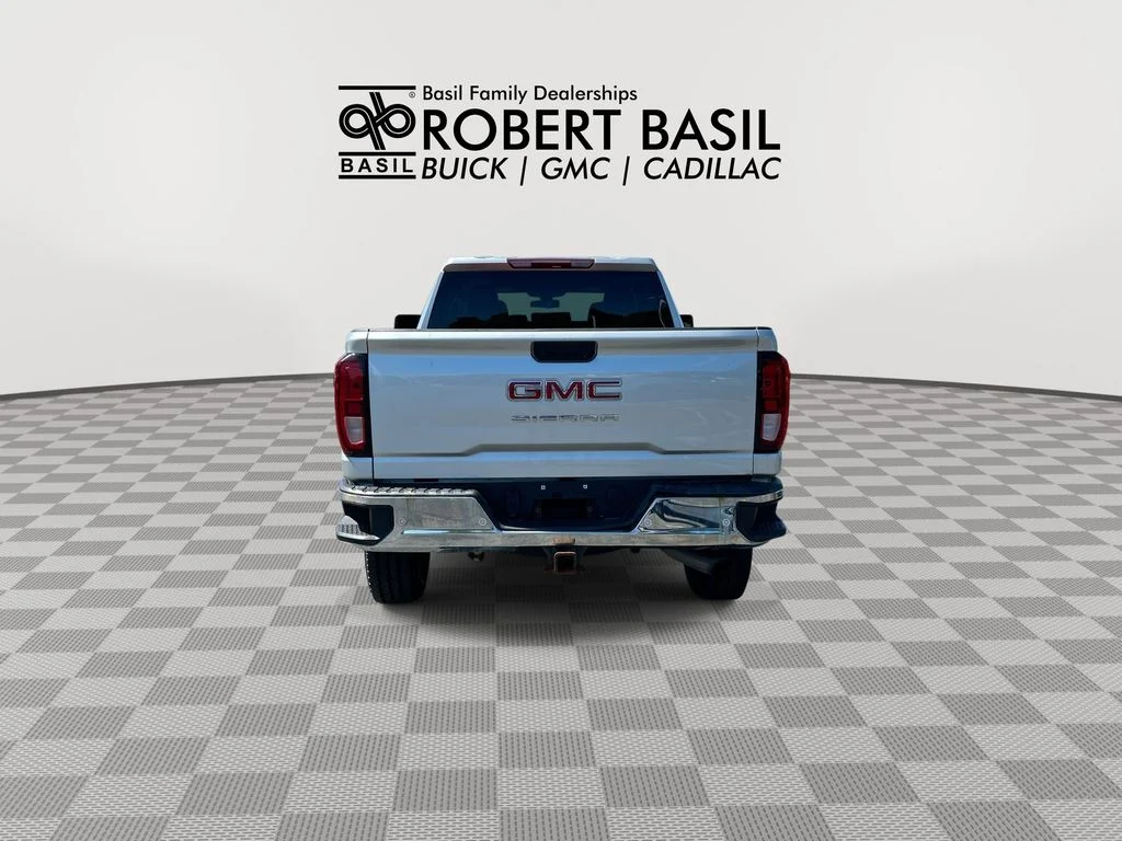 Used 2021 Silver GMC Base image 7