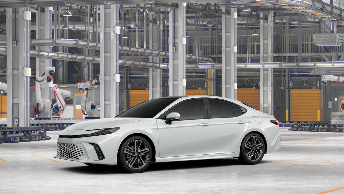 New 2026 Wind Chill Pearl Toyota XSE image 2