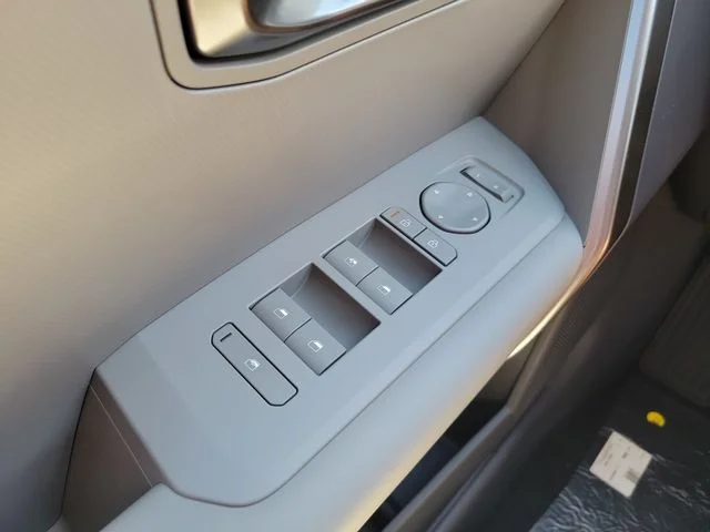 New 2027 Frost Blue / Black Roof Kia S image 25