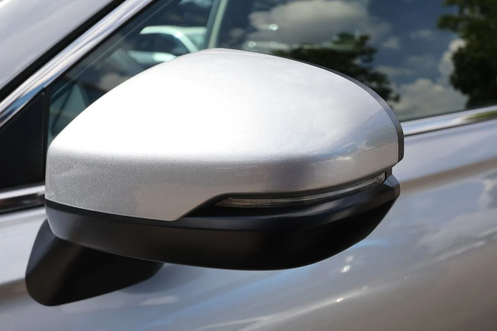 Certified Used 2026 Solar Silver Metallic Honda LX image 15